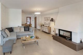 Holiday Maisonette in Varkiza by GHH - 9