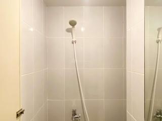 Homey and Restful Studio Room Tokyo Riverside PIK 2 Apartment By Travelio - 9