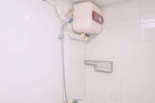 Big and Cozy 1BR Bassura City Apartment near Mall By Travelio - 2