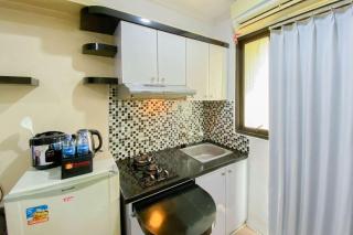 Comfortable Stay Studio at Kebagusan City Apartment By Travelio - 2