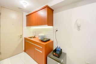 Good and Homey Studio at Tokyo Riverside PIK 2 Apartment By Travelio - 2