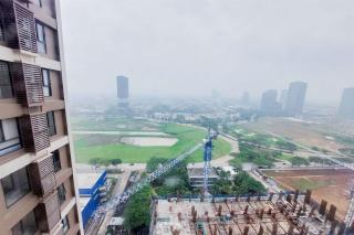 Modern Look and Compact Studio at Sky House Alam Sutera Apartment By Travelio - Tangerang - 5