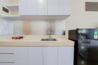 Good Deal and Homey Studio Apartment at B Residence By Travelio - Tangerang - 3