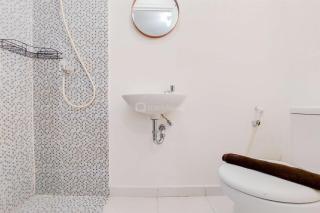 Cozy Studio (No Kitchen) Apartment Aeropolis Residence By Travelio - Tangerang - 9