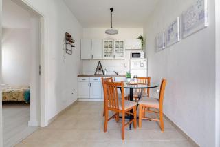 Geräumige Ferienwohnung im Erdgeschoss mit Meerblick vom privaten Balkon - b56525 - Kožino - 2