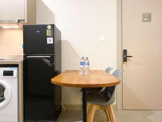 Modern Design 1BR Menara Jakarta Kemayoran Apartment By Travelio - 2