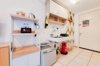 Strategic and Nice Studio Apartment at M-Town Residence Travelio - Tangerang - 3