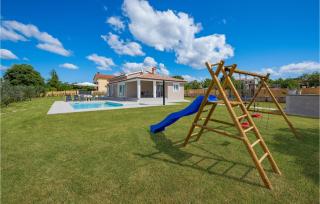 4 Bedroom Beautiful Home In Barban - Barban - 4