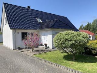 Ferienwohnung auf zwei Ebenen mit Terrasse - Gägelow - 8