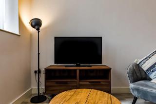 Pass the Keys Flat 10 · Luxurious 1 Bedroom Haven: Elevate Your Experience - Birmingham - 3