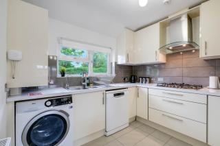 Hanwell 2 bedroom Maisonette by 360Stays - Londres - 6