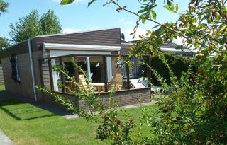 Gemütliches Ferienchalet mit Sonnenterrasse - Callantsoog - 0