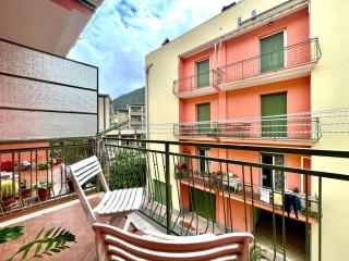 Finalborgo Two room flat with terrace and Free Parking - Finale Ligure - 8