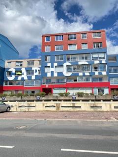 Studio avec loggia, classé 2 étoiles, situé sur le port - Courseulles-sur-Mer - 6