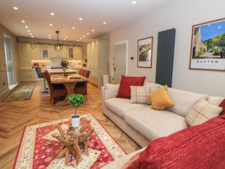 Hunter's Lodge - Buxton - 4