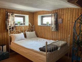 Hilltop Retro Home - Sibiu - 9
