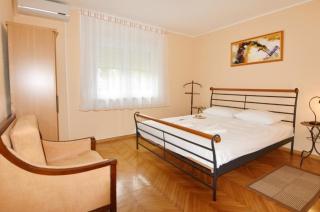Tolles Ferienhaus in Umag mit Gepflegtem Garten - Umag - 7