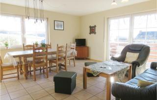 Gorgeous Apartment In Fleringen - 1