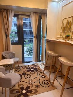 Kendra Suite at Shore 3 Residences, MOA Complex - Manila - 6