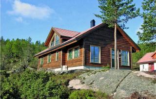 5 Bedroom Awesome Home In Kvinlog - Stakkeland - 0