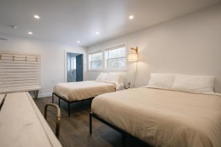 Homeport Suites & Residences - Lords Cove - 2