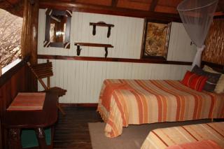 Off Beat Safaris Bush Lodge - Hoedspruit - 3