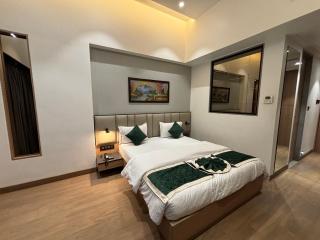 RED CARPET CLASSIC HOSPITALITY LLP - 2