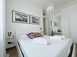 SunnyFlat near Navigli e Bocconi - Milan - 7