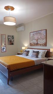 Lorenzo Guest Suite with Free Private Parking-- Cantieri Culturali - Palermo - 9