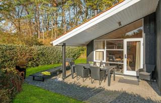 4 Bedroom Amazing Home In Hadsund - Øster Hurup - 2