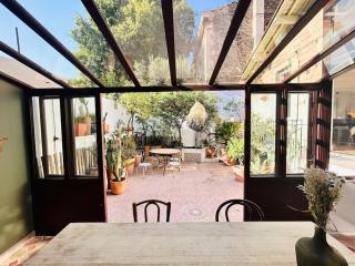 Maison atypique au coeur de Montpellier, cours et parking - 7