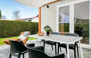 Awesome Home In Heinkenszand With Wifi - heinkenszand - 9
