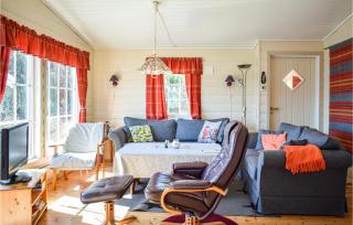 Cozy Home In Lavik With House Sea View - Lavik - 8