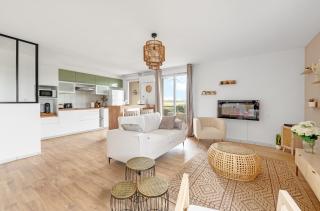 Appartement Premium jacuzzi terrasse climatisation - Frouzins - 6