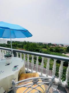 Apartments Maria with big garden - TA Leut Agency - Vrsi - 3