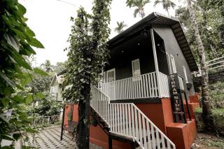 IRON BRIDGE COVE - 6