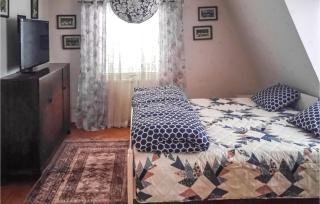 2 Bedroom Nice Apartment In Hultsfred - Hultsfred - 5