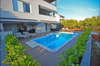 Ferienwohnung Mit Gemeinschaftspool Und Garten - 9