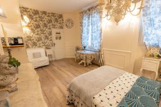 A 2 pas de la Tour Eiffel - 3