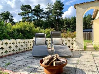 Modernes Waldhaus am Wasser I Whirlpool I Kamin I Feuerschale - - 9