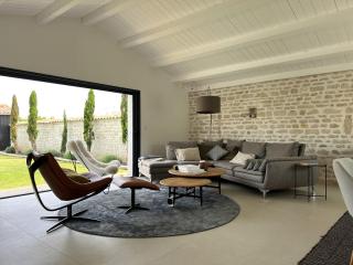 Maison Jasmin, spacieuse, avec piscine privée chauffée - Rivedoux-Plage - 3