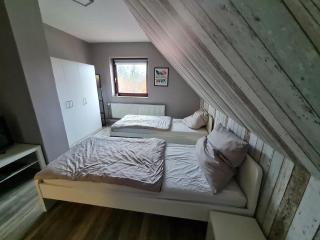 Wunderschöne Ferienwohnung mit Terrasse und Garten - Waabs - 7