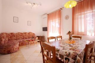 Schöne Wohnung in Baška mit Eigener Terrasse - Baška - 6
