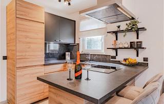 Lovely Apartment In Blato With Wifi - Blato - 8