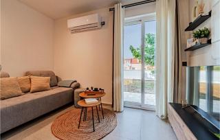 Lovely Apartment In Blato With Wifi - Blato - 2