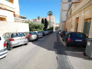 Grand studio climatisé avec terrasse au calme, cœur de Menton - FR-1-196-288 - Menton - 7