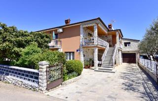 Wunderschöne Ferienwohnung in Umag mit Schöner Terrasse - Umag - 0