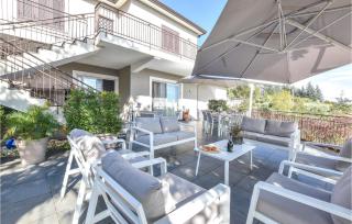 Nice Home In Viagrande With Wifi - Viagrande - 9
