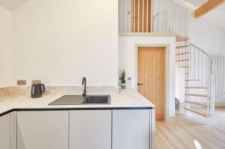 Host & Stay - Sunshine Cottage - Redmire - 4