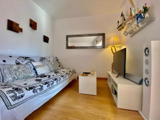 Imma bright apartment by HLCLUB Agency - 7